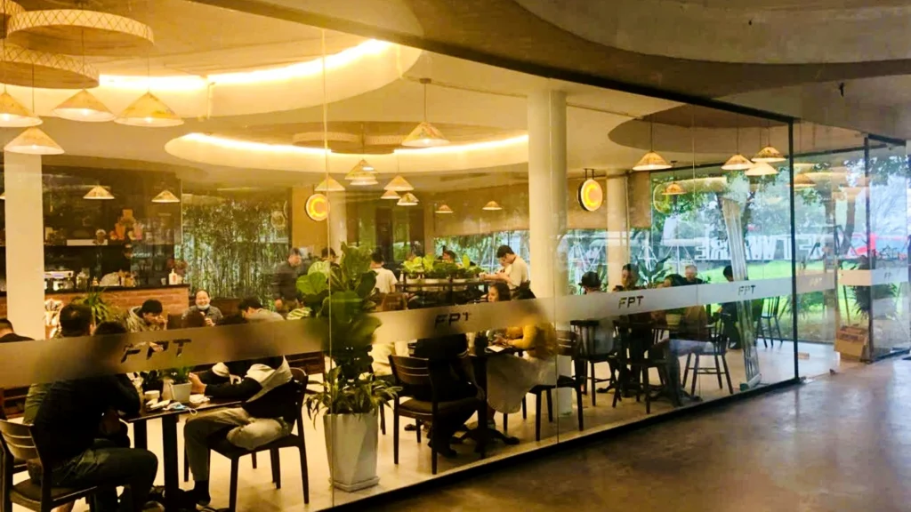 Dùng chung Khu cong nghe cao lang hoa lac ha của The Capital Coffee
